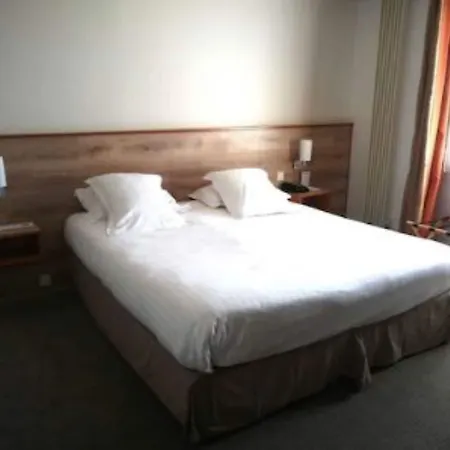 Western L'oree Paris Sud 4*