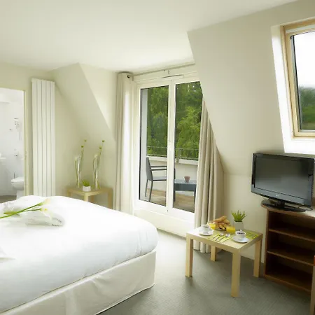 Western L'oree Paris Sud 4*