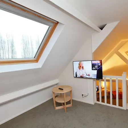 ホテル Western L'oree Paris Sud 4*