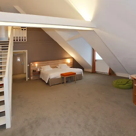 Western L'oree Paris Sud