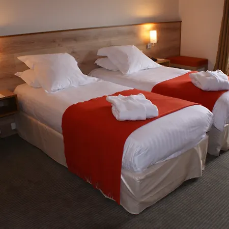 Western L'oree Paris Sud 4*