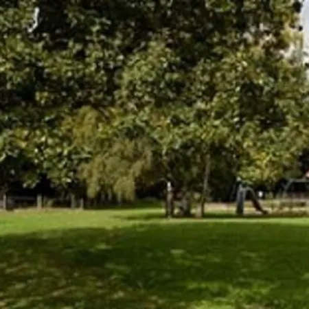 Western L'oree Paris Sud ホテル 4*