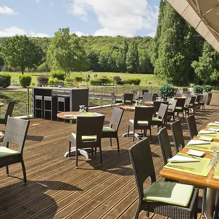 ホテル Western L'oree Paris Sud 4*