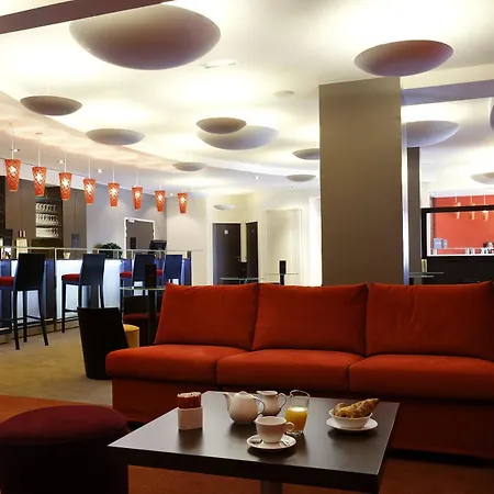 Hotel Western L'oree Paris Sud 4*
