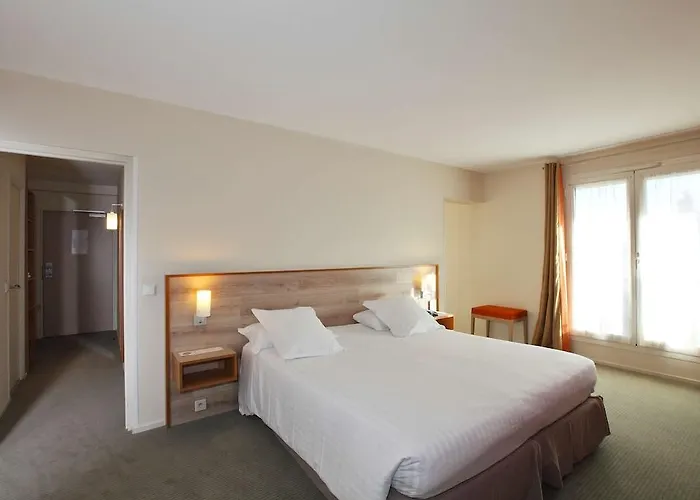 Western L'oree Paris Sud 4*
