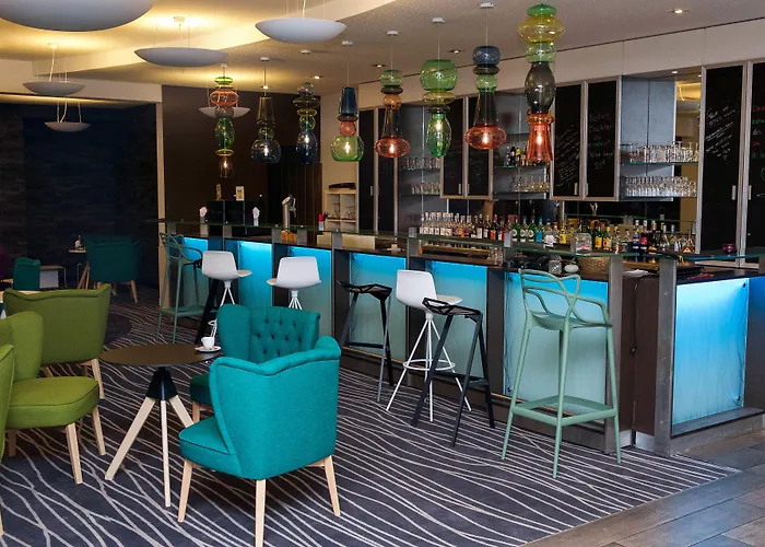 Western L'oree Paris Sud 4*